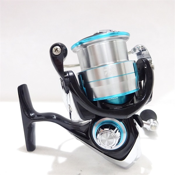 【美品】19エメラルダス　LT 3000S-CH-DH 楽天市場】ダイワ エメラルダス lt 3000s－ch－dhの通販