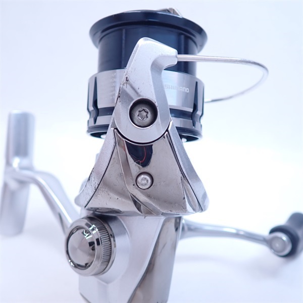 シマノ 19ストラディック C2000S リール SHIMANO 19STRADIC C2000S 19