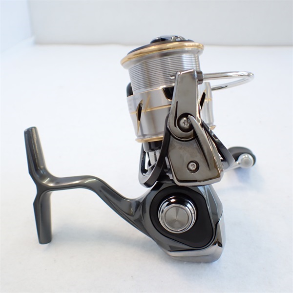 【美品】ダイワ 20ルビアスFCLT2000S-XH 20ルビアスFCLT2000SーXH | イシグロ公式オンラインショップ