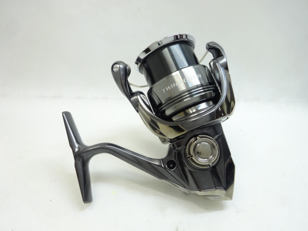24ツインパワー 2500SHG | イシグロ公式オンラインショップ
