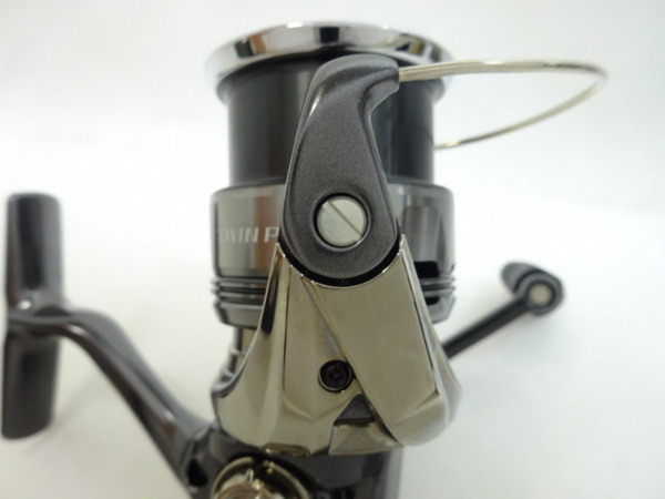 24ツインパワー 2500SHG | イシグロ公式オンラインショップ