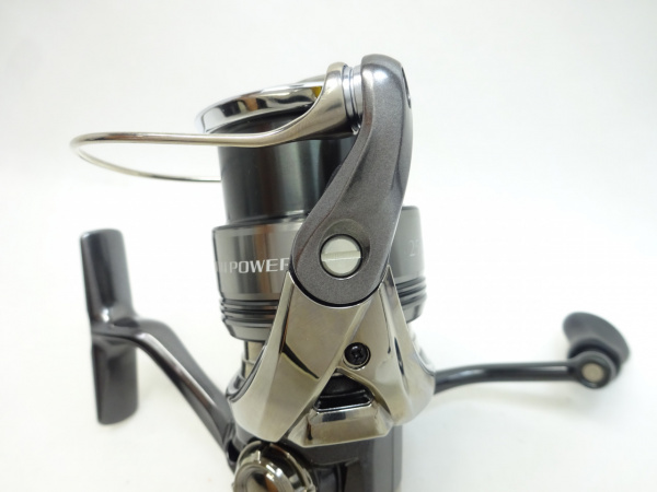 24ツインパワー 2500SHG | イシグロ公式オンラインショップ