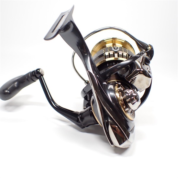 15イグジスト3012H | イシグロ公式オンラインショップ