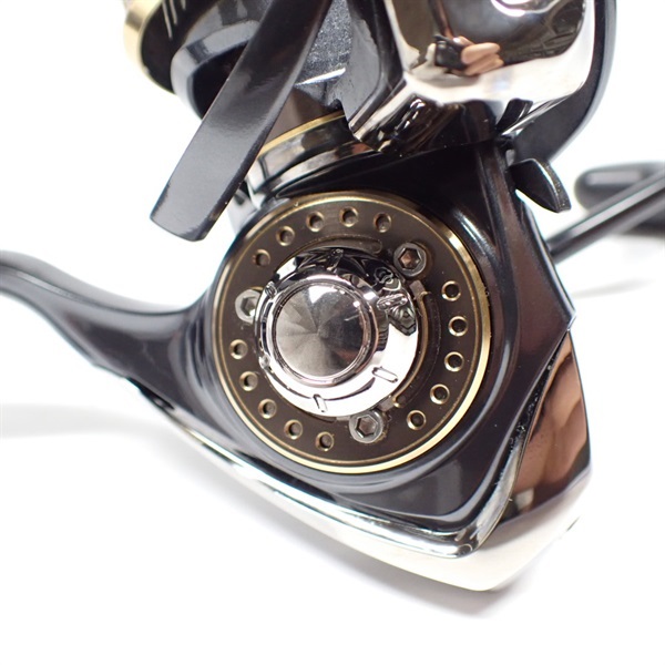 15イグジスト3012H | イシグロ公式オンラインショップ