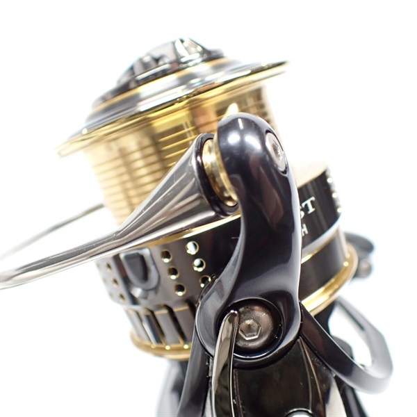 15イグジスト3012H | イシグロ公式オンラインショップ