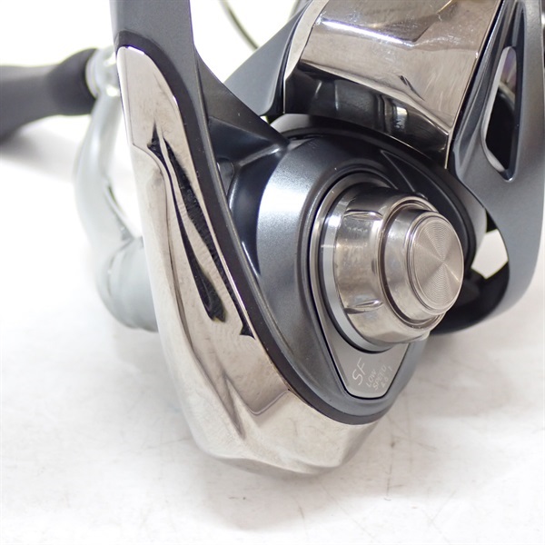 【極美品】２３ＡＩＲＩＴＹ ＳＴ ＳＦ２０００ＳＳ－Ｐ【衝撃特価】 ダイワ スピニングリール 23エアリティ(AIRITY) ST SF2000SS-P