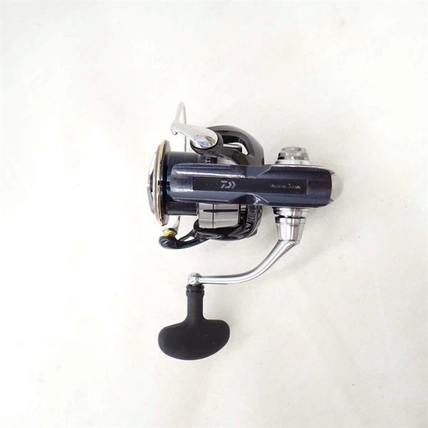 使用1回！極美品！ほぼ新品！19セルテート4000cxh リールインプレ】19セルテートLT4000-CXH番手追加！購入直後