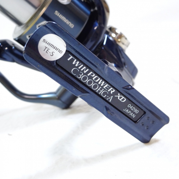 21ツインパワーXD C3000HG | イシグロ公式オンラインショップ