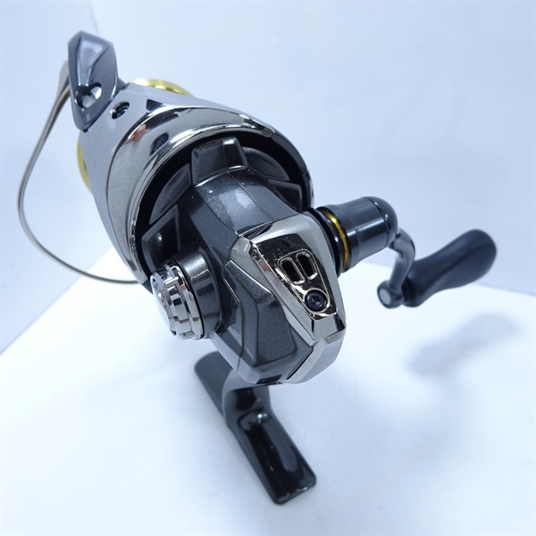 20ツインパワーC2000S シマノ(SHIMANO) 20 ツインパワー C3000XG 041425｜アウトドア