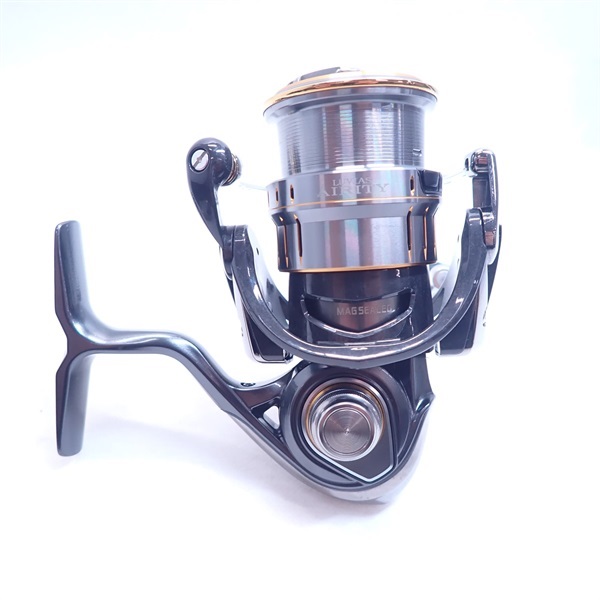 美品　ダイワ　ルビアスエアリティ　FCLT2500S-XH-QD DAIWA（ダイワ） 21ルビアス エアリティ FC LT2500S-XH-QD スピニング