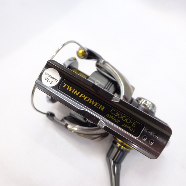 24ツインパワー C3000 | イシグロ公式オンラインショップ