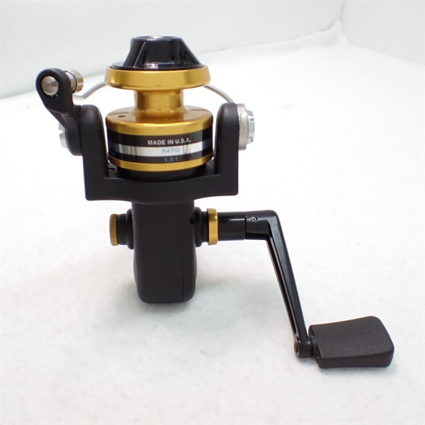 PENN リール 4200ss PENN 4200ss Spinning reel with spare spool and original box