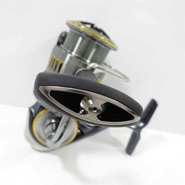 DAIWA（釣り） ダイワ 23 エアリティ PC LT3000-XH 送料無料
