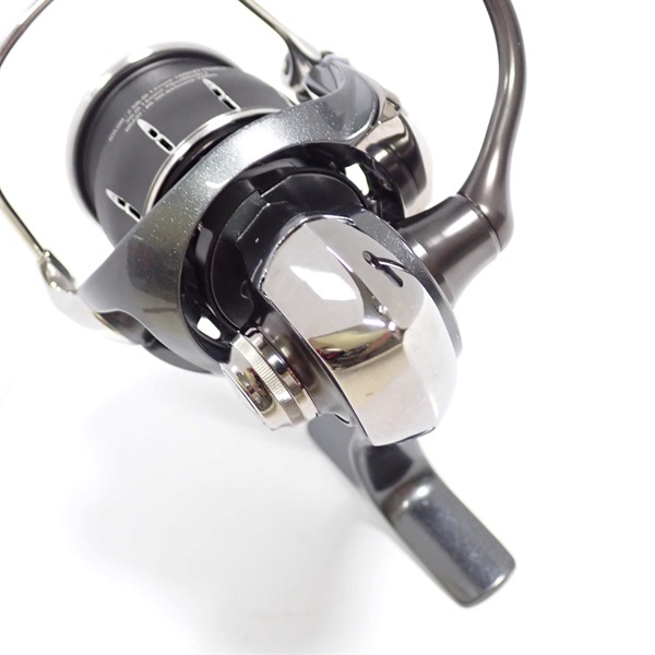 24ルビアス ST SF 2000SS-P 未使用・新品 DAIWA（釣り） ダイワ 24 ルビアス ST SF2000SS-P (2025年追加モデル