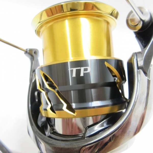 【23時55分まで販売】新品未使用　20ツインパワー3000MHG シマノ(SHIMANO) 20 ツインパワー 3000MHG ○完売しました。 ツイン