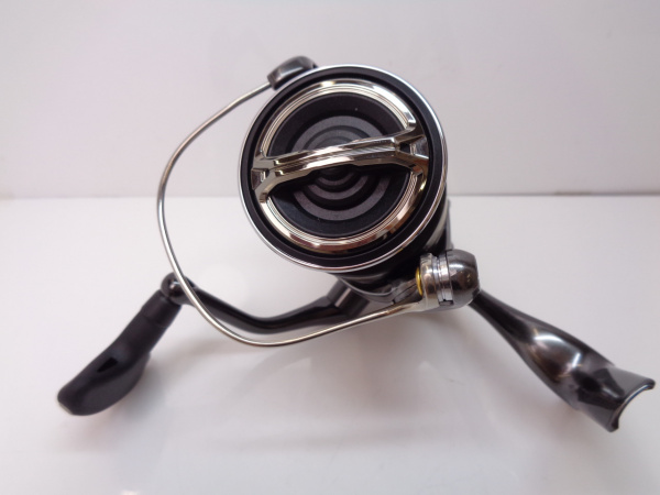 24ツインパワー C3000XG | イシグロ公式オンラインショップ