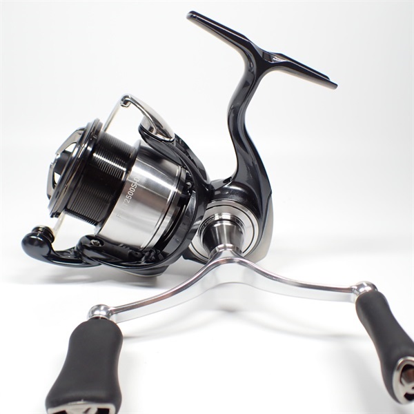 24セルテート　FC LT2500S DAIWA（釣り） ダイワ 24 セルテート FC LT2500S-DH スピニング