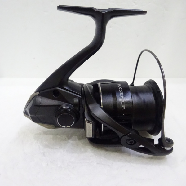 【送料無料，新作】 (管13246)美品 シマノ 21 エクスセンス 4000MXG シーバス スピニング