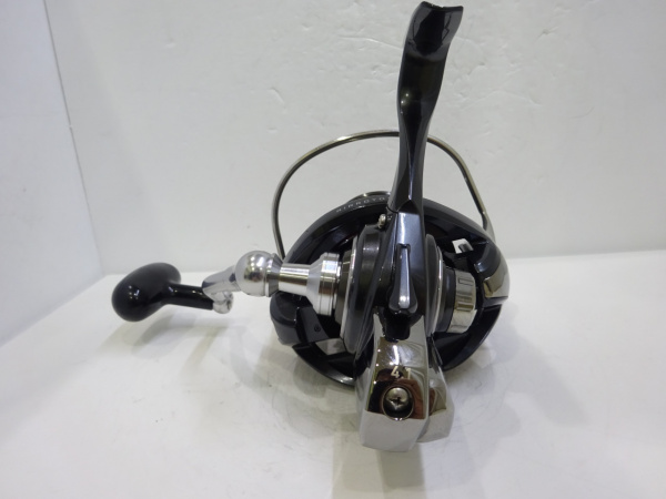 17トーナメント磯 5000遠投 | イシグロ公式オンラインショップ