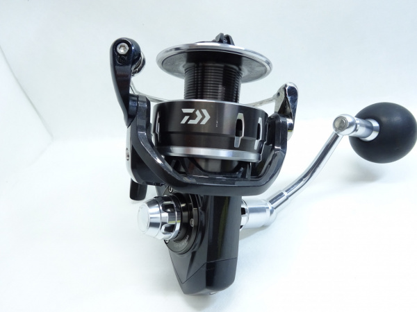 ダイワ キャタリナ5000 DAIWA（ダイワ） キャタリナ 5000 / CATALINA スピニングリール