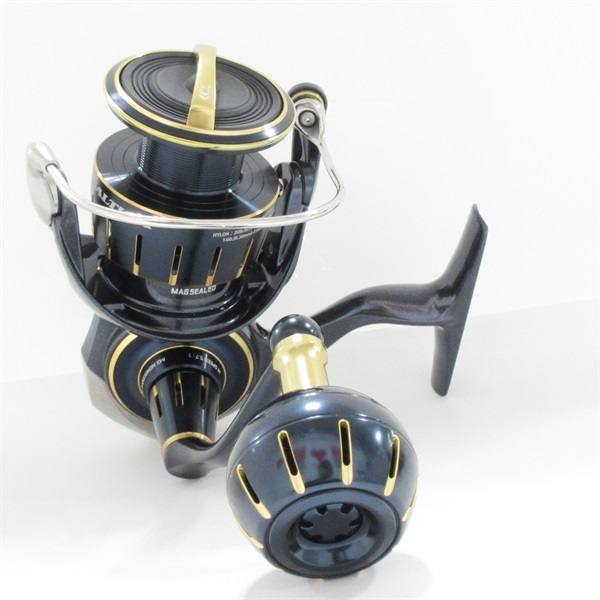 15ソルティガ4000h  釣行未使用品 15ソルティガ 4000H｜＠ベリーネット 日本最大新品中古釣具WEB