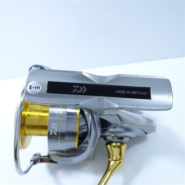 ダイワ　18フリームス　LT4000D-C【おまけ付き】 DAIWA】【ノブカスタム】ダイワ『18フリームス LT4000D-C 左右