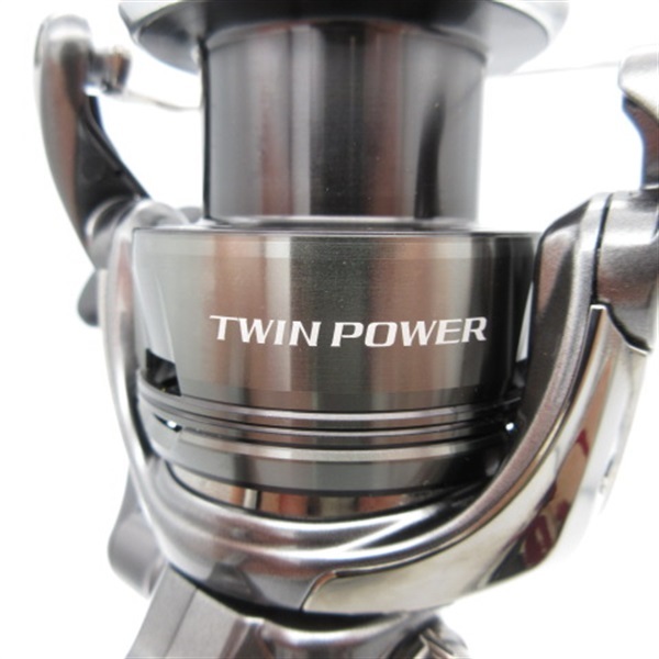 超美品！現行ツインパワー4000XG シマノ(SHIMANO) 24 ツインパワー 4000XG ☆特別割引品 ツイン