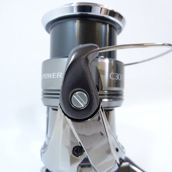 24ツインパワー C3000MHG | イシグロ公式オンラインショップ