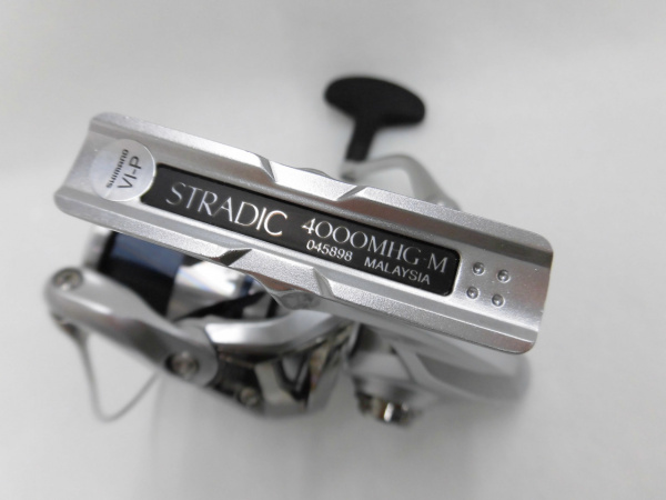シマノshimano 23ストラディック4000MHG 一回でも使ったことも