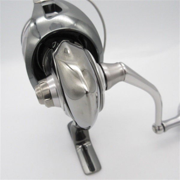 【新品未使用】22イグジスト LT5000-CXH　ハンドル　スピングリール 22EXIST LT5000-CXH