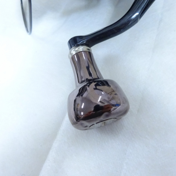 【美品】19Vanquish 4000MHG シマノ】 19ヴァンキッシュ 4000MHG SHIMANO Vanquish