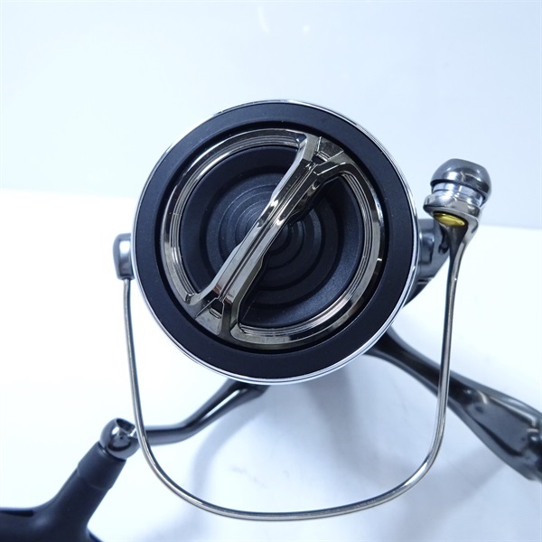 シマノ ツインパワー 4000MHG （ライン付き・付属品完備） 24ツインパワー4000MHG | イシグロ公式オンラインショップ
