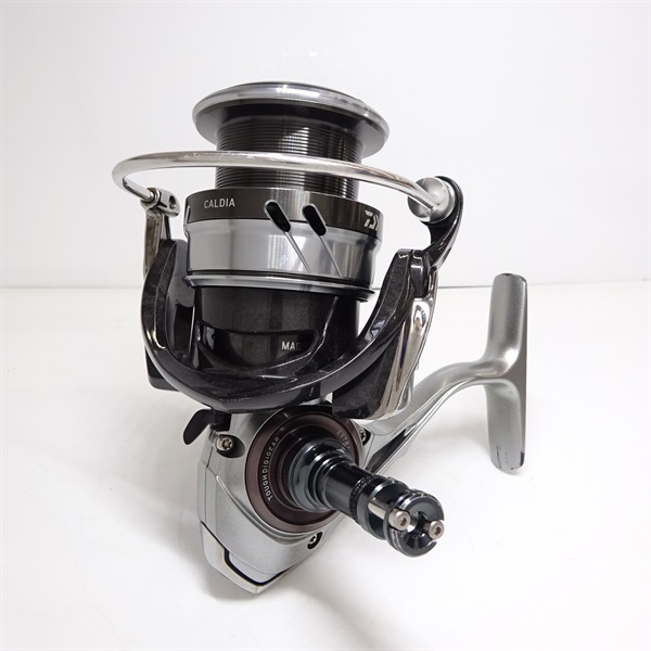 18カルディア LT4000-CXH ττ DAIWA ダイワ リール スピニングリール 18カルディア LT4000