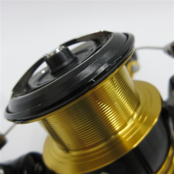 23レガリス　LT-4000-CXH DAIWA（釣り） 23 レガリス LT4000-CXH スピニングリール - 最