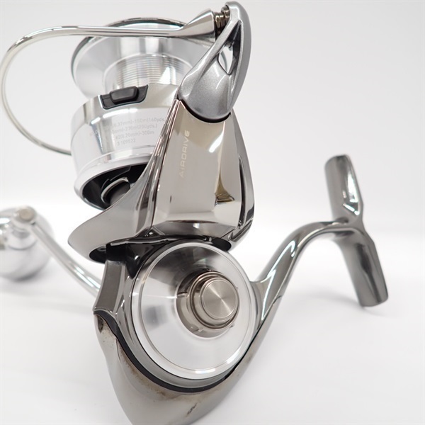 ダイワ 22 イグジスト LT 5000-CXH 美品 DAIWA ダイワ 22イグジストLT 5000-CXH スピニングリール 程度AB