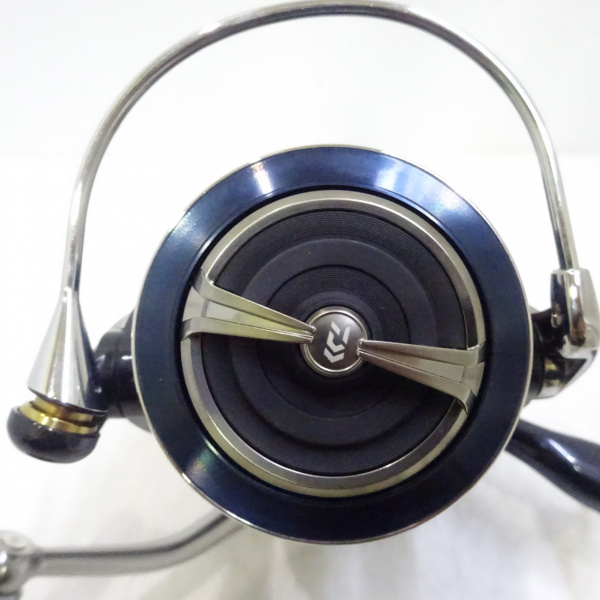 中古美品 DAIWA 21セルテートSW 6000P 21セルテートSW 6000-P | イシグロ公式オンラインショップ