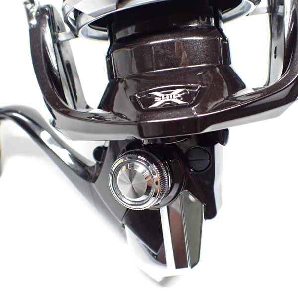 シマノ(SHIMANO) リール 15 パワーエアロ プロサーフ 標準/ Amazon | シマノ(SHIMANO) スピニングリール 投げ・遠投 15