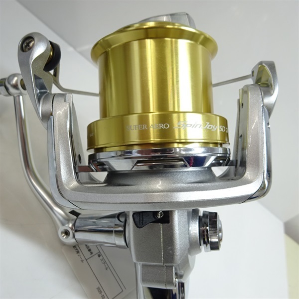 SHIMANO - 未使用 ★ シマノ スーパーエアロ スピンジョイ SD 30  替えスプール付き シマノ(SHIMANO) スーパーエアロ スピンジョイ SD 30(NEW SUPER