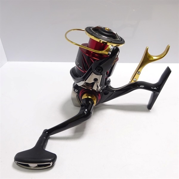 【シマノ】 17BB-X ハイパーフォース C3000D タイプG S R 17 BB-X ハイパーフォース C3000D TYPE-GS RIGHTのスペックと