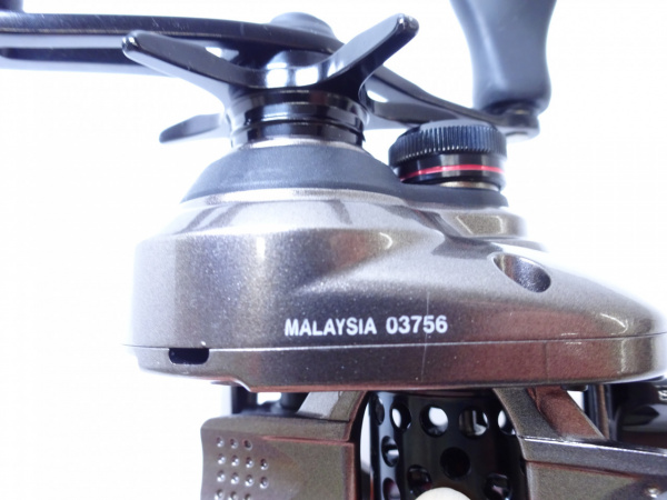SHIMANO - シマノベイトリール 17 スコーピオン BFS 左巻き(03756) SHIMANO】【Scorpion】シマノ『17スコーピオンBFS RH』03755 右