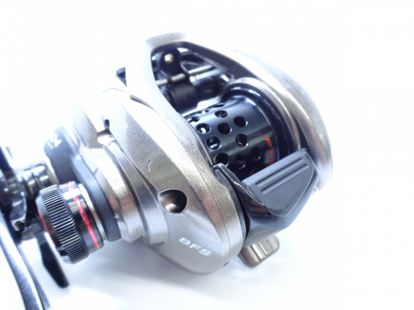 SHIMANO - シマノベイトリール 17 スコーピオン BFS 左巻き(03756) 17スコーピオンBFS '左（03756） | イシグロ公式