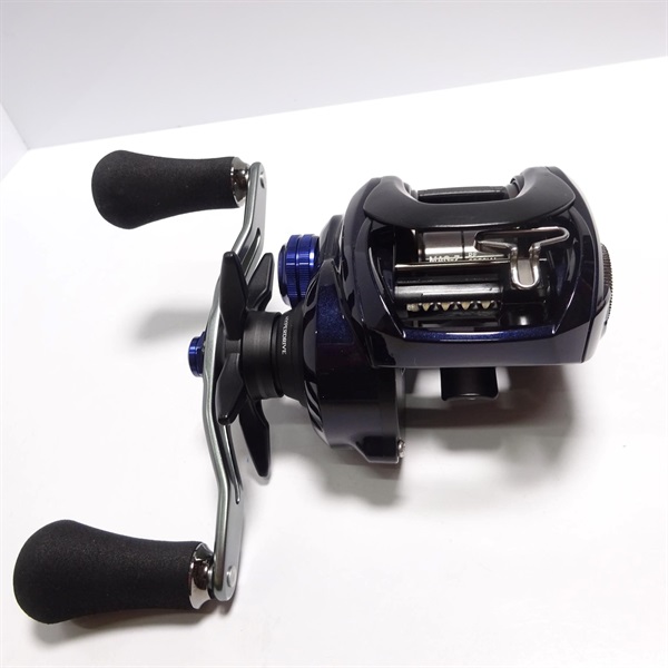 最終値引き【新品】ダイワ　ソルティスト300XH PE SPECIAL 右 ダイワ ベイトリール 23ソルティスト TW 300XH PE SPECIAL(右
