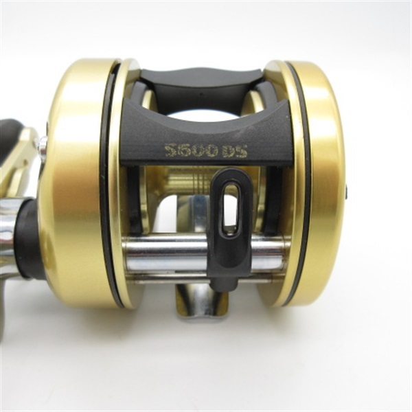 ABU アンバサダー　5600 D5未使用品 アンバサダー5600 D5 | イシグロ公式オンラインショップ