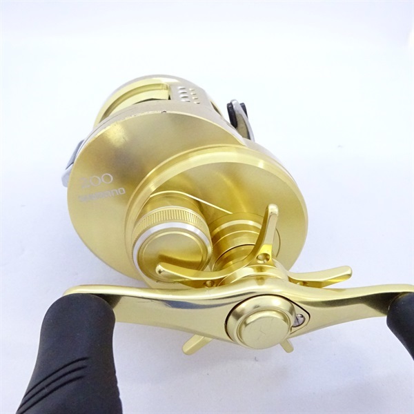 14カルカッタコンクエスト200 シマノ(SHIMANO) 14カルカッタ コンクエスト 200 032041