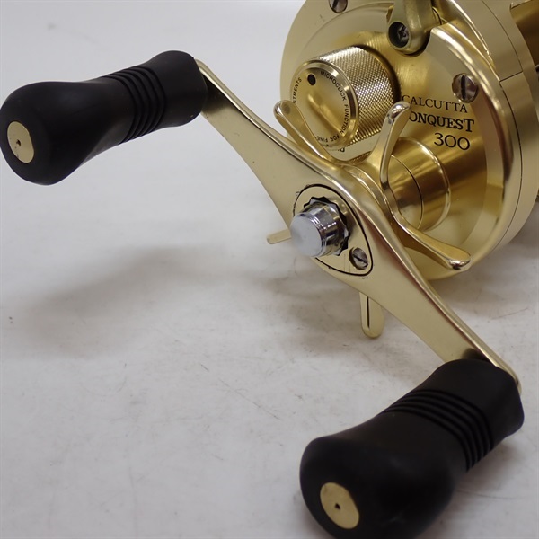 シマノ　カルカッタコンクエスト300 　01カルカッタコンクエスト300 シマノ(SHIMANO) カルカッタ コンクエスト 300タイプJ-M 022202