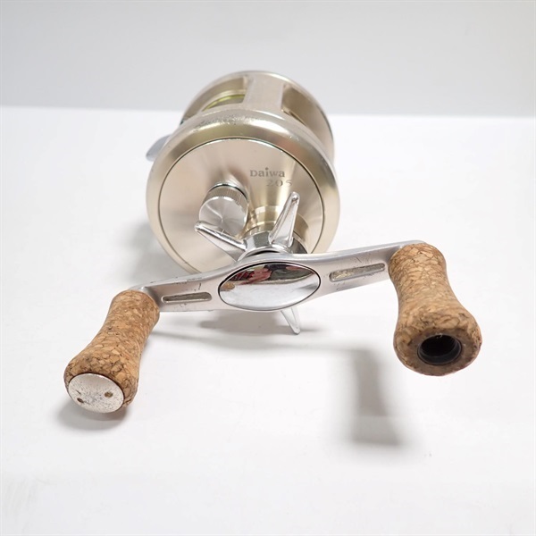 ダイワ ミリオネアCV-Z205 ミリオネアCV－Z205 | イシグロ公式