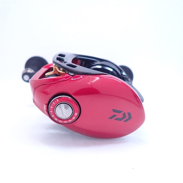 ダイワ　16HRF PE SPECIAL 7.3R-TW ベイトリール DAIWA（ダイワ） HRF PEスペシャル 7．3R-TW （右巻き 16HRF