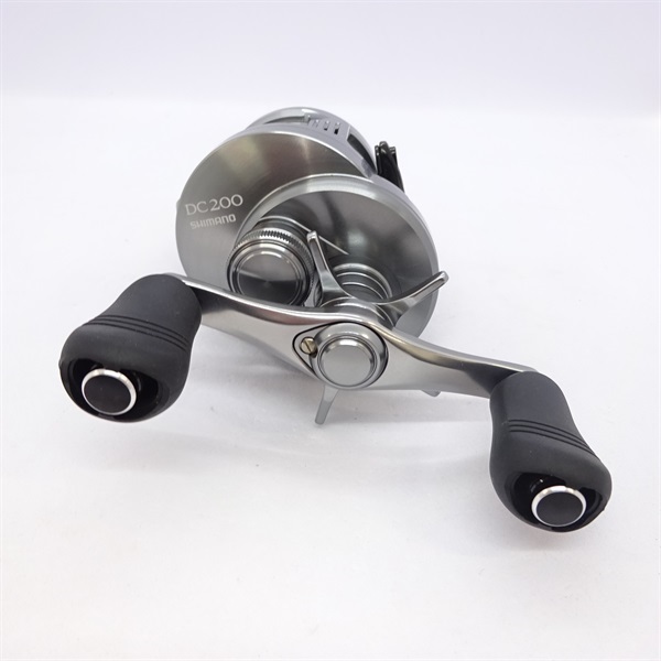 03カルカッタコンクエストDC200　RH シマノ カルカッタ コンクエスト DC 200 RIGHT(右)（ベイト