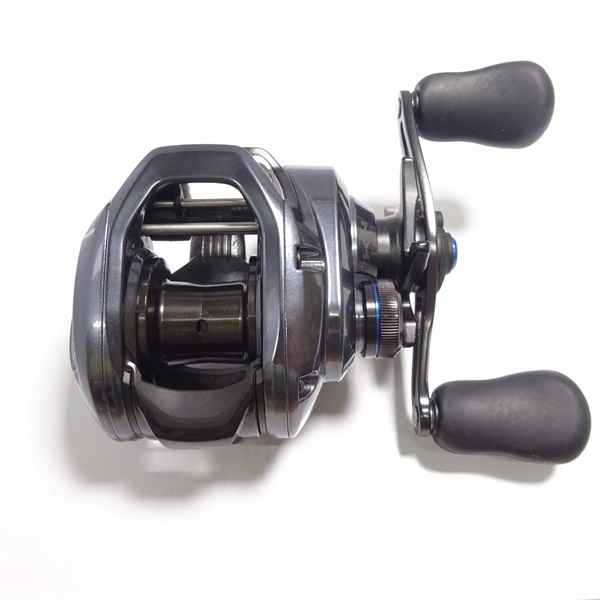 リール SHIMANO 24SLX70XG RH リール SHIMANO 24SLX70XG RH シマノ 24 SLX 70XG (右ハンドル