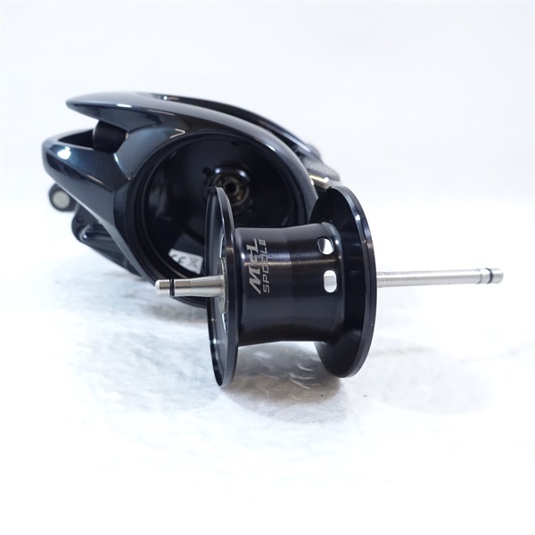 24メタニウムDC70HG シマノ 24 メタニウム DC 70HG ベイトリール : つり具の銭屋